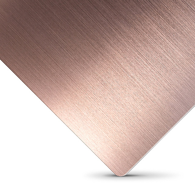 Plaque en aluminium anodis&eacute; bross&eacute; 